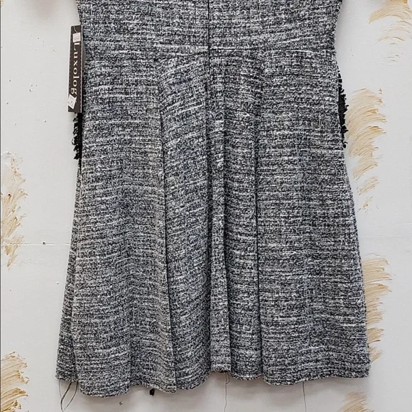 Flare black and white tweed dress - Picture 2 of 2